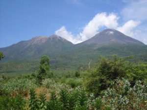 Gunung Lewotobi